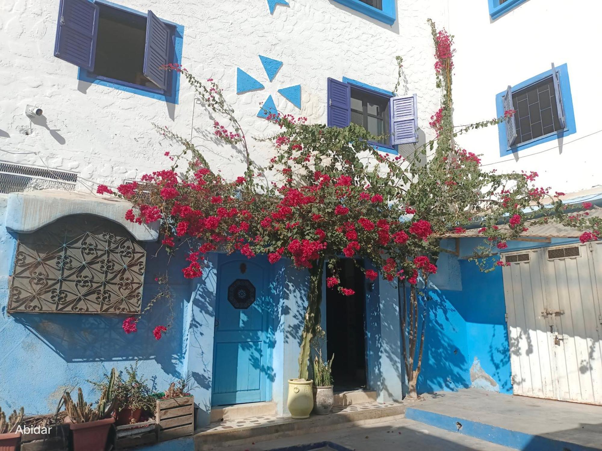 Habibi Hostel Тагазут Екстериор снимка
