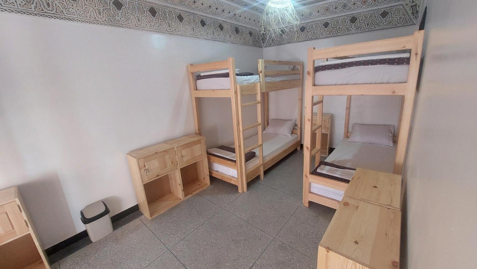Habibi Hostel Тагазут Екстериор снимка