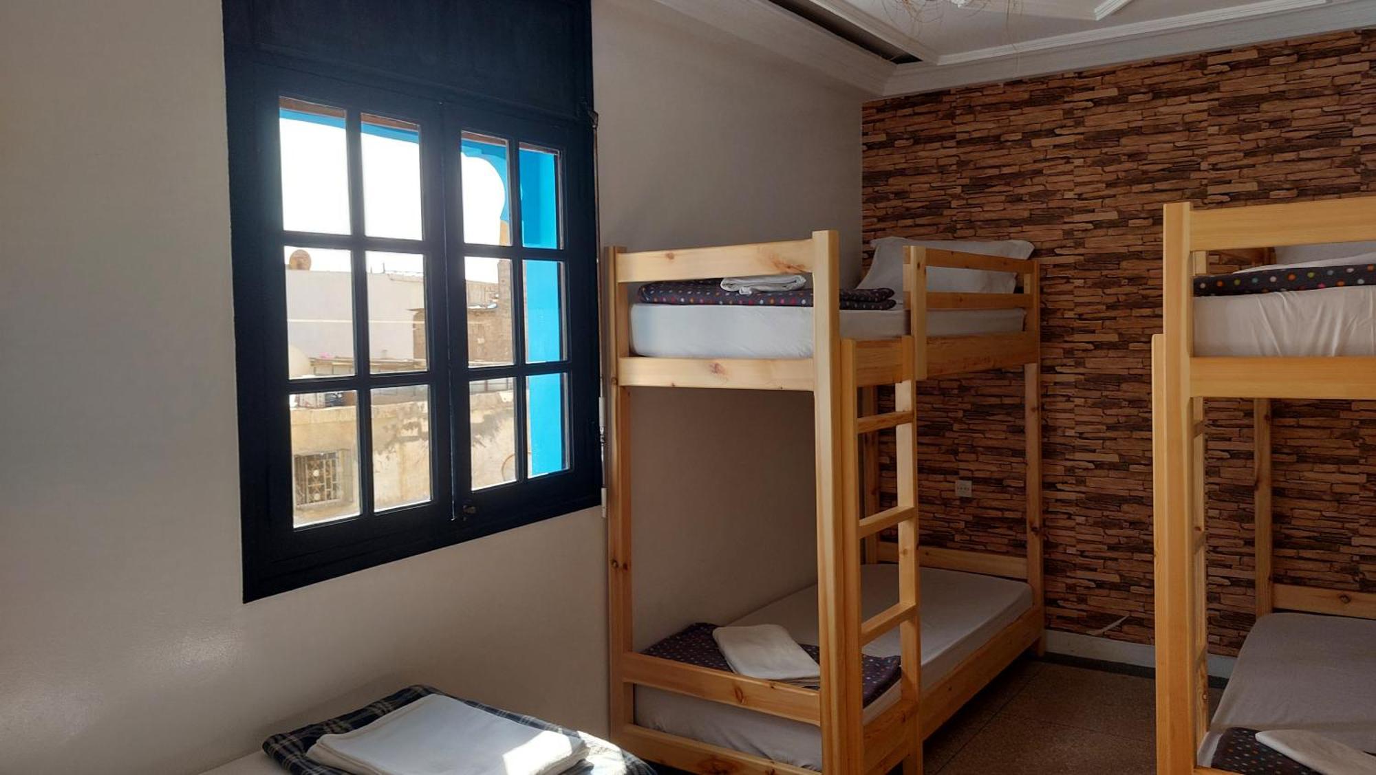 Habibi Hostel Тагазут Екстериор снимка